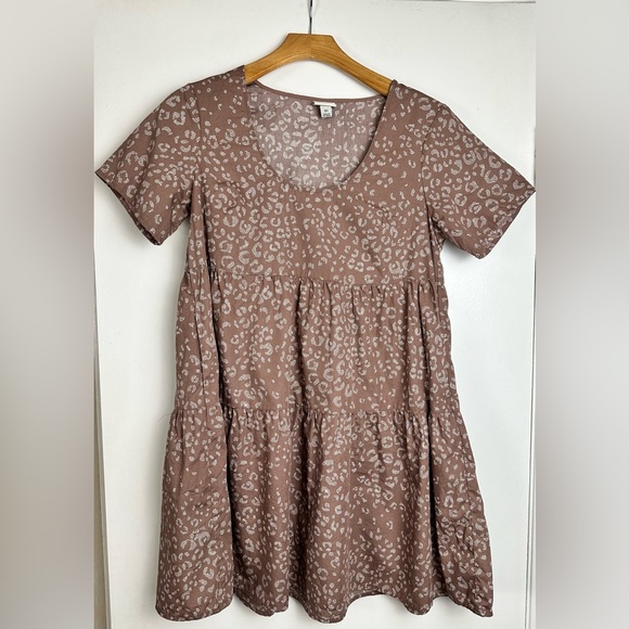 a new day Dresses & Skirts - A New Day Tiered Dress Women XS Short Sleeve Pockets Brown Leopard Print Peasant